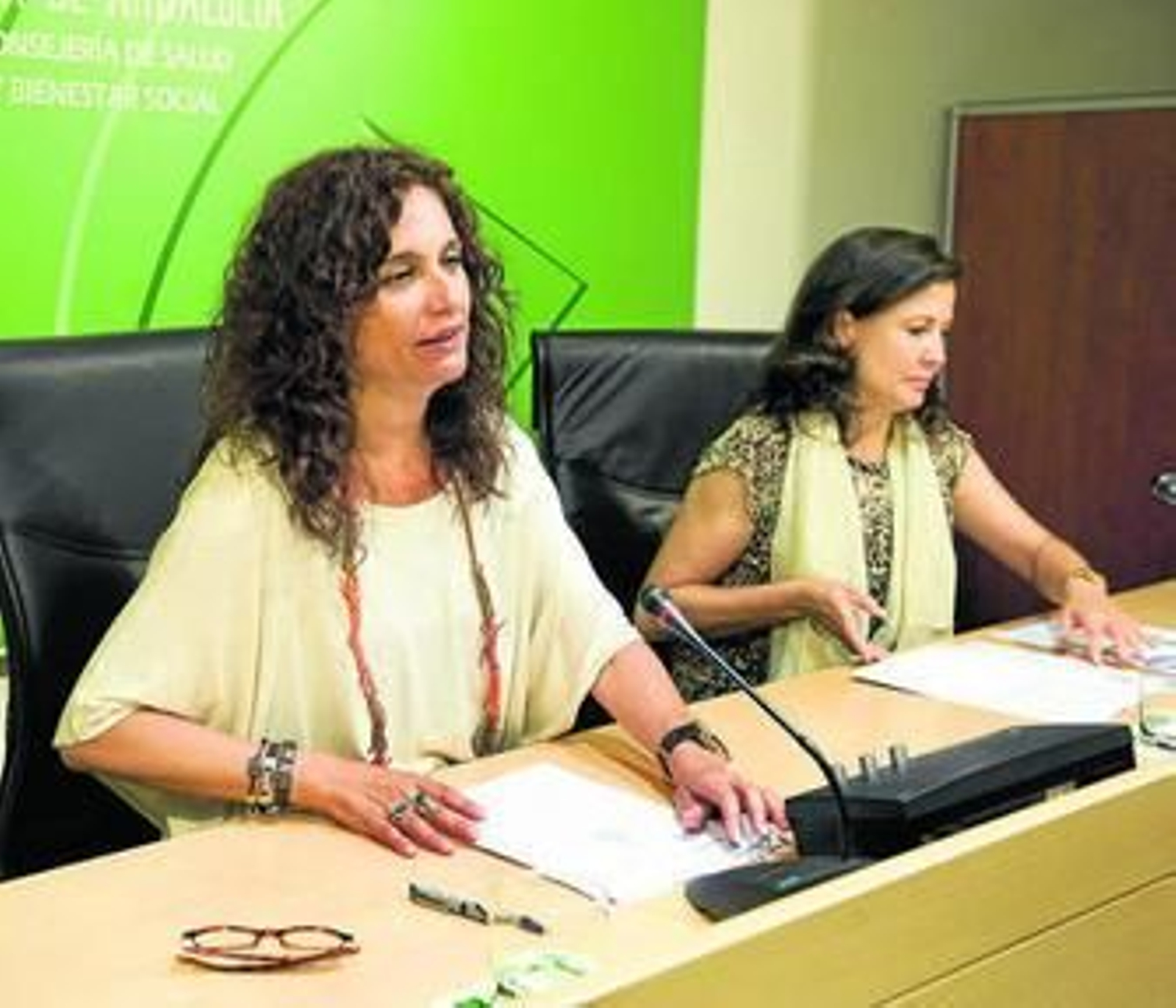La consejera María Jesús Montero durante la pressentación del ensayo clínico, ayer. La consejera María Jesús Montero durante la pressentación del ensayo clínico, ayer.