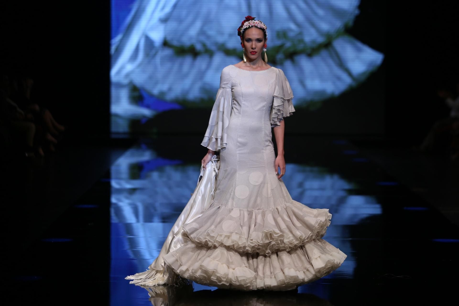 Cristina Vázquez en SIMOF 2019, fotos del desfile