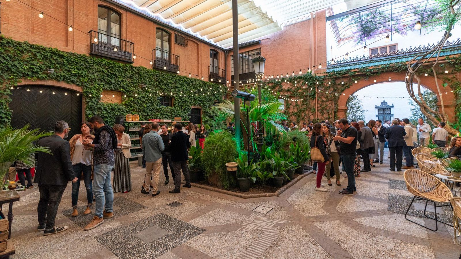 Mister Wils celebra el verano en la casa de Guardiola