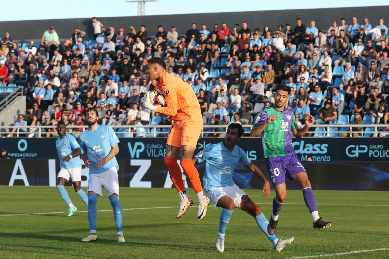 El Ibiza-Málaga CF, en fotos