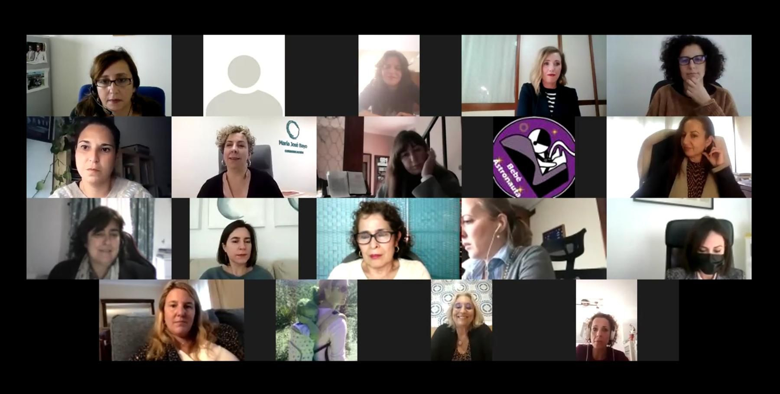 Mujeres participantes en el coaching empresarial de la Diputación de Huelva.