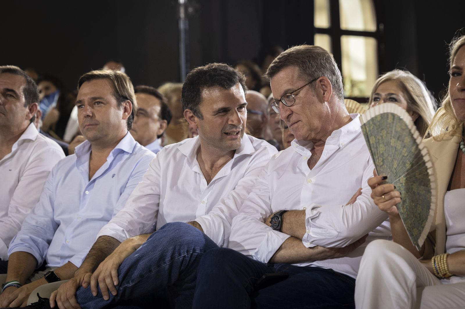 Las imágenes del mitin de Alberto Nuñez Feijoó en Cádiz