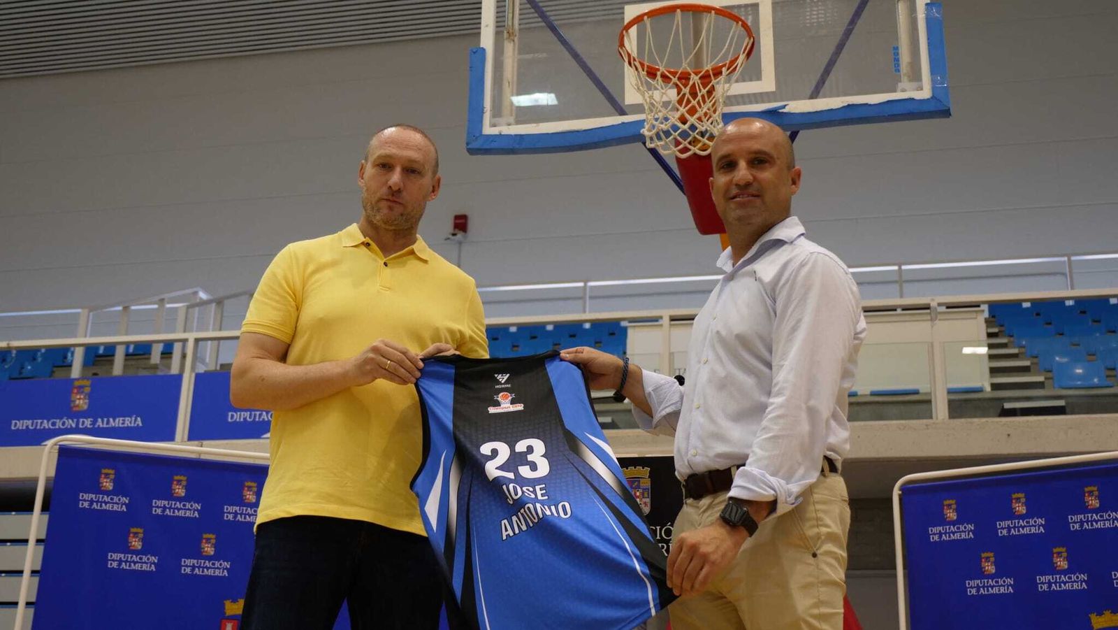César Martínez y José Antonio García en la presentación del Campus