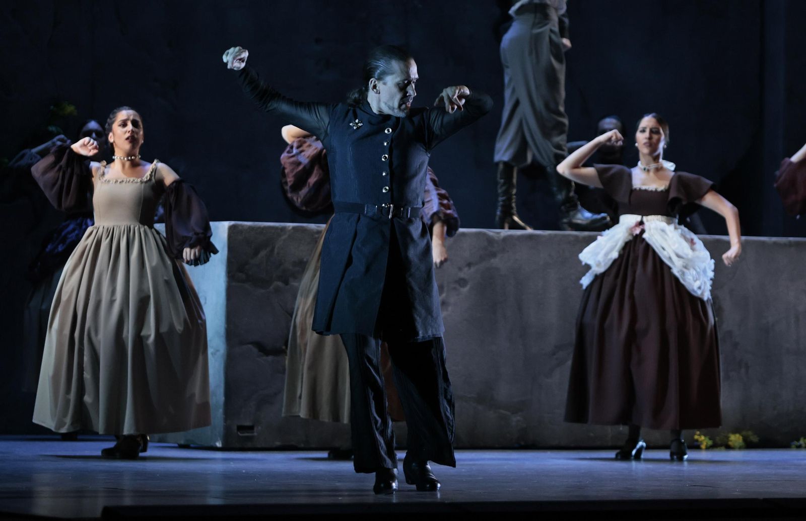 la imágenes del Ballet Flamenco de Andalucía en el Teatro de la Maestranza.