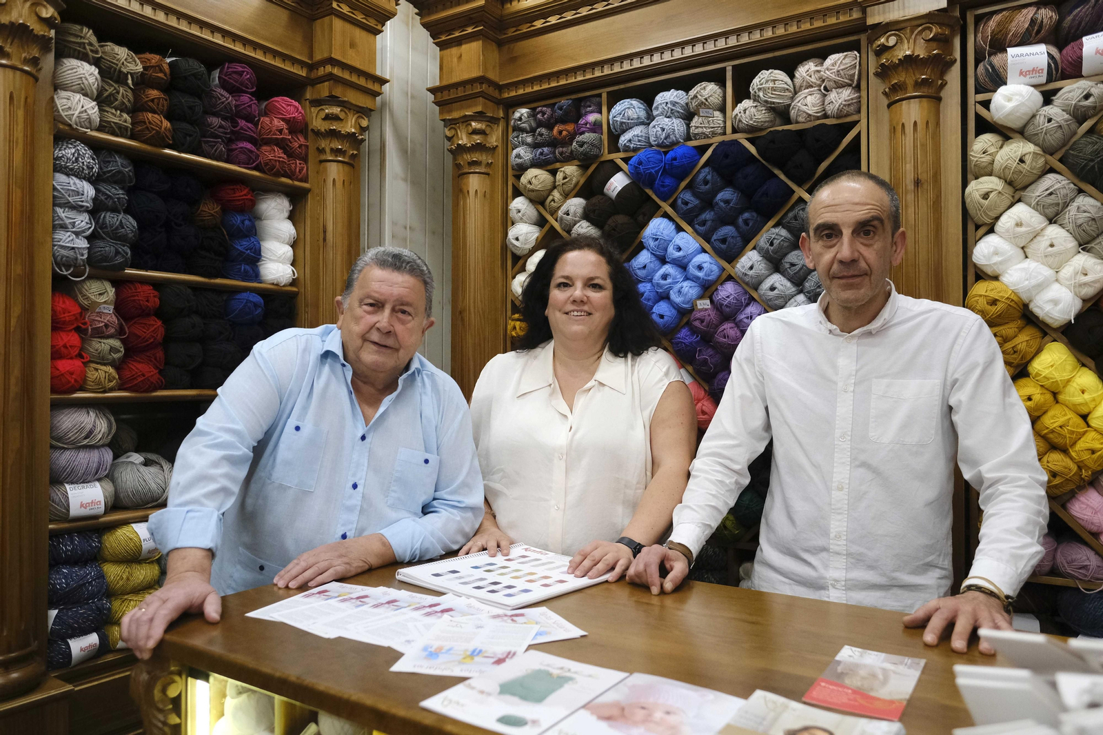 Marcos Morilla junto a su hija y su sobrino.