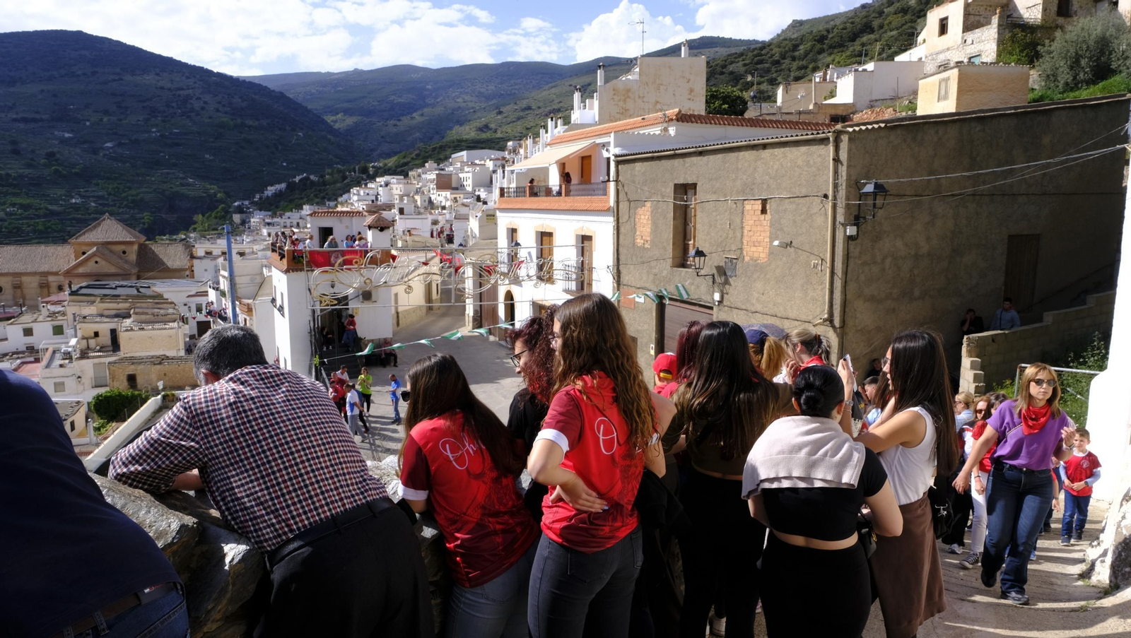 Los toros ensogados de Ohanes, en imágenes
