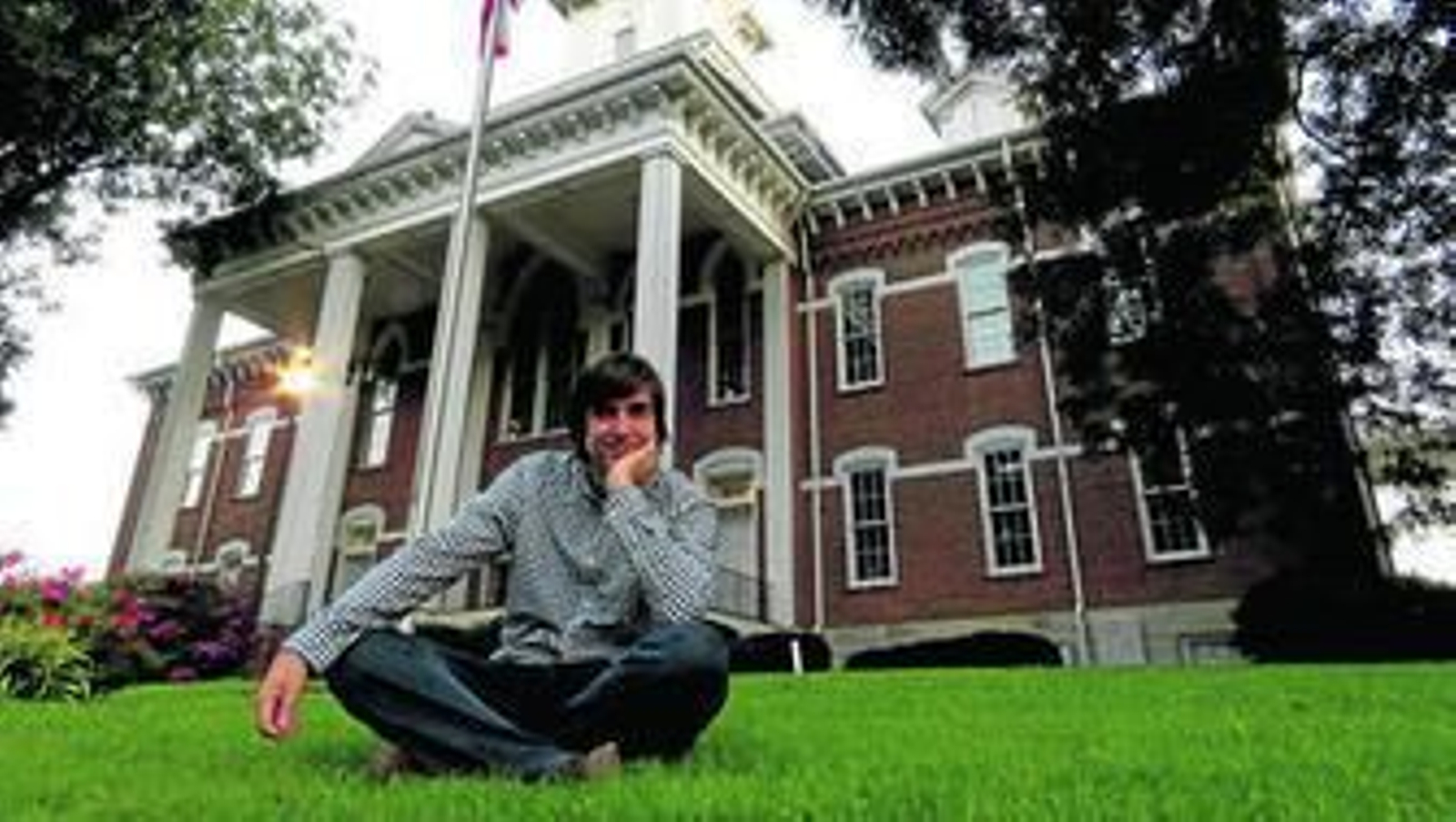 Fernando Valverde: poetas por el mundo