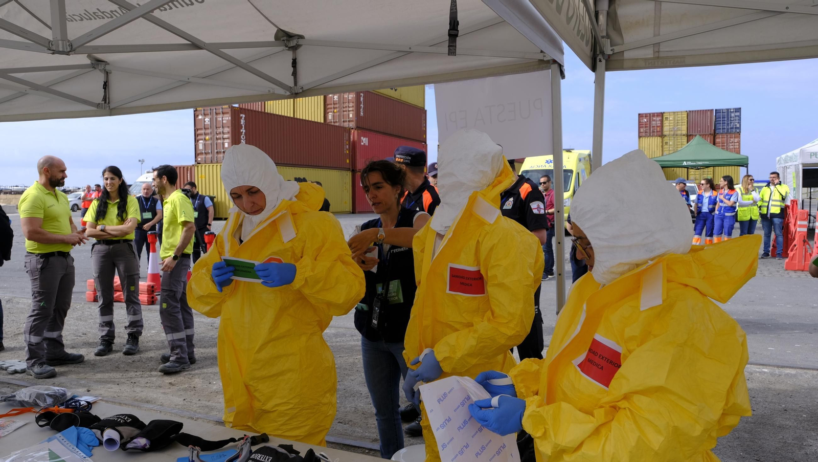 Ejercicio Marsec25 simulacro, en el Puerto de Almería, en imágenes