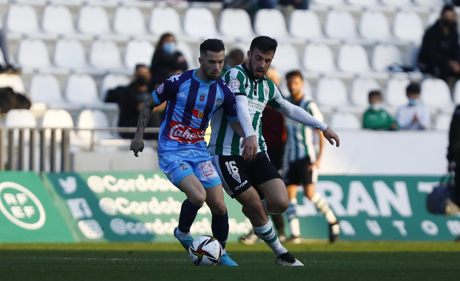 Las imágenes de la victoria del Córdoba CF ante el CD Coria