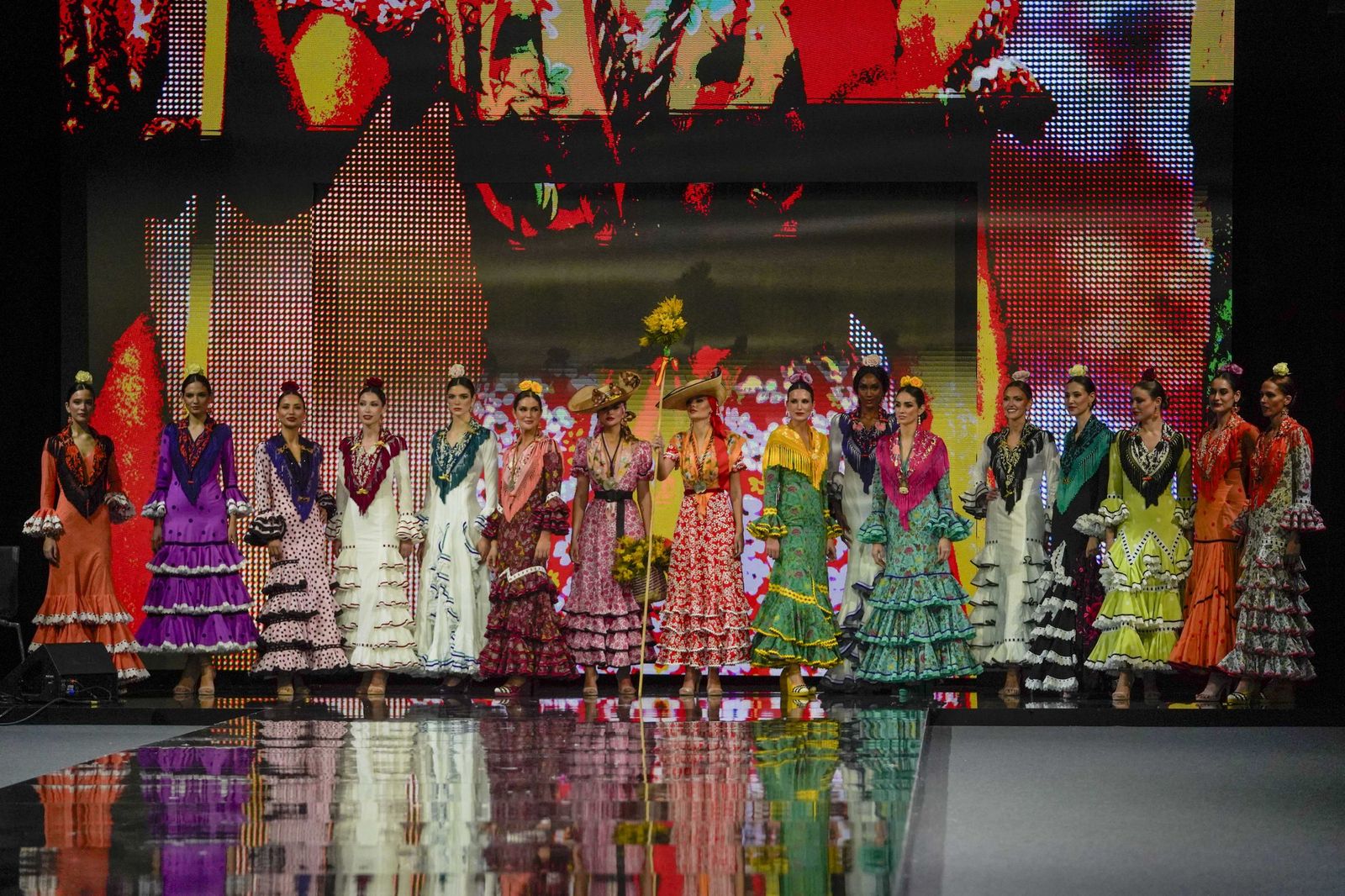 El desfile de MiAbril en SIMOF 2026, todas las fotos