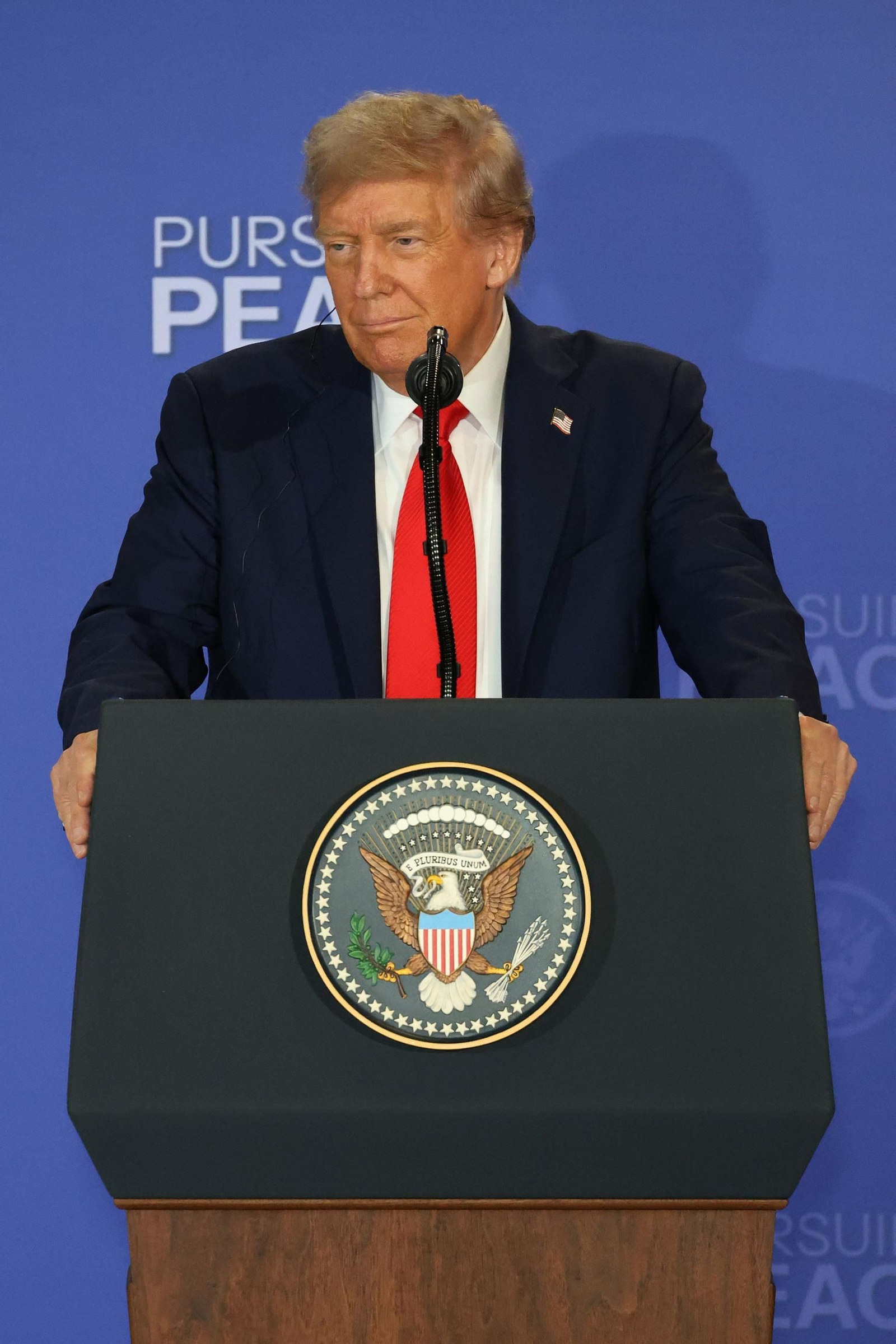 Las imágenes de la reunión de Trump con Putin en Alaska