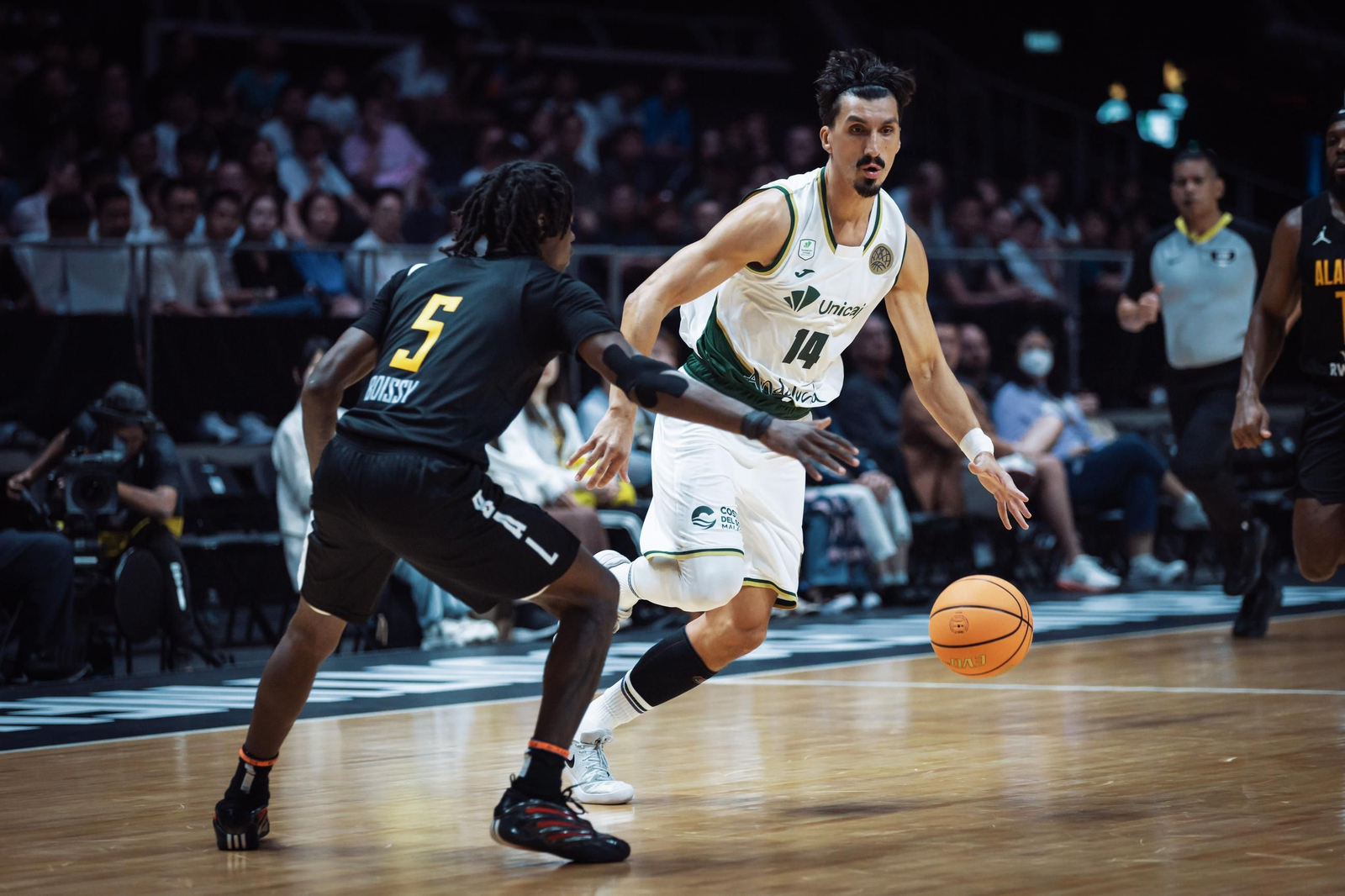 Las fotos del Unicaja - Al Ahli de la Copa Intercontinental de baloncesto