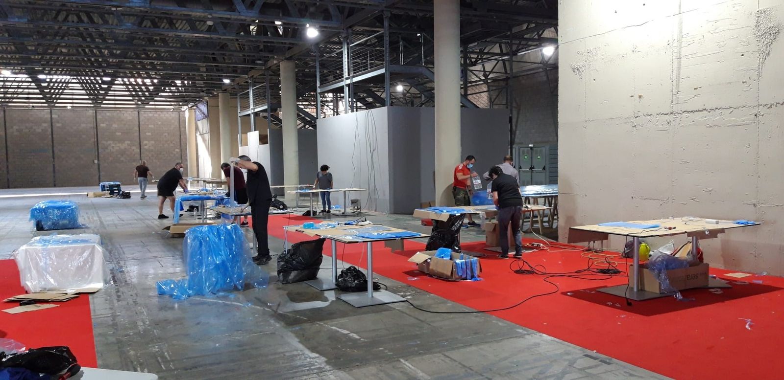 Confección de EPI en el palacio de Aguadulce