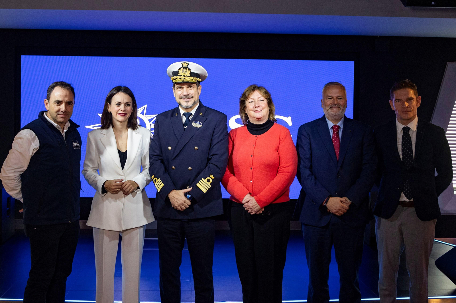 Imágenes de la visita del crucero MSC Euribia al puerto de Cádiz