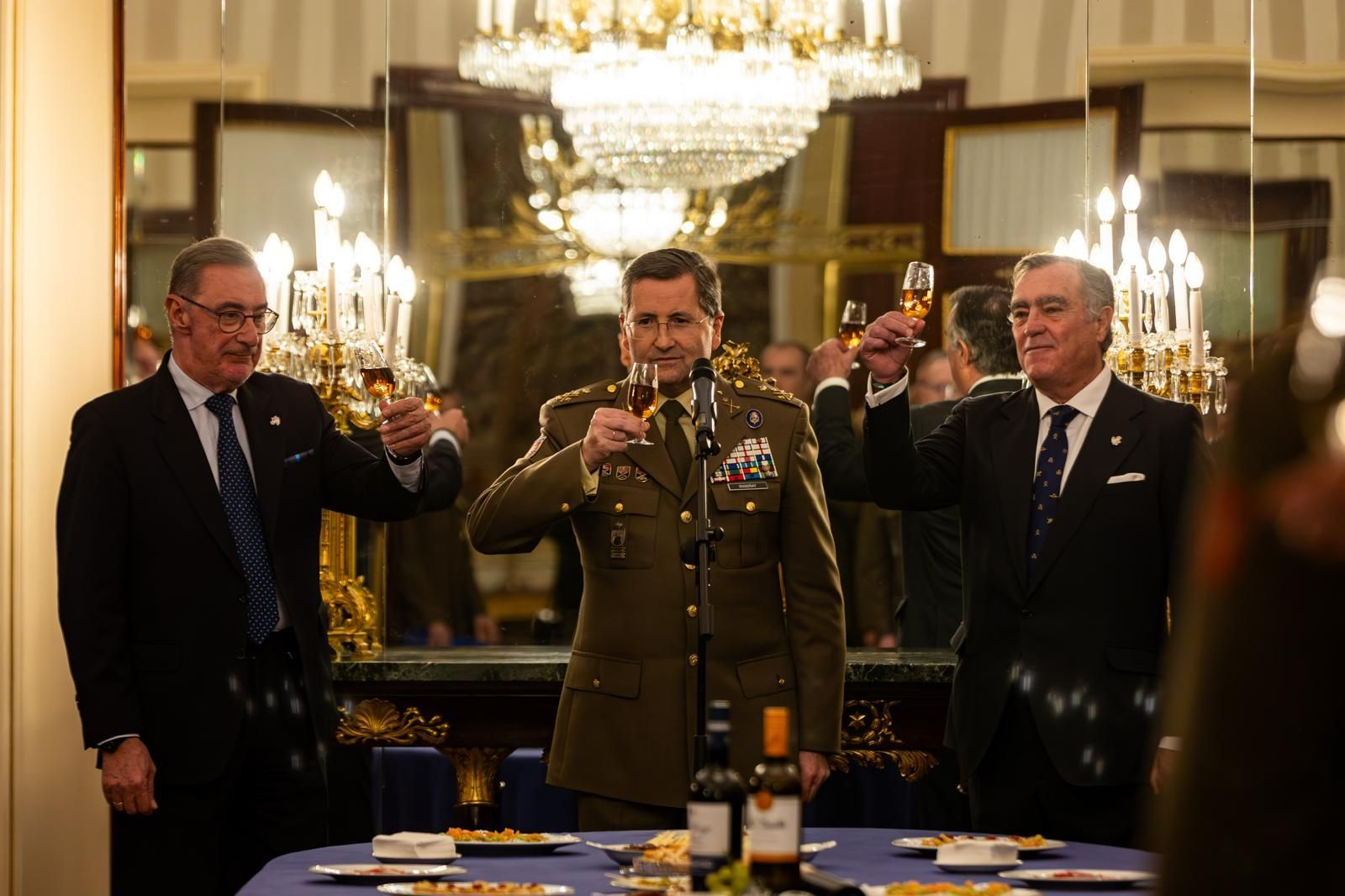 Imágenes del nombramiento de José Ramón Estévez como nuevo embajador de la Marca Ejército