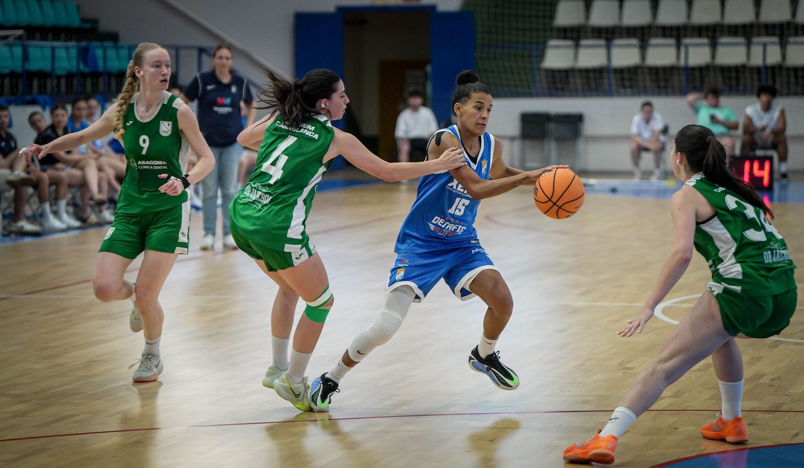 Imágenes del ascenso del Xerez CD Baloncesto a la Liga Femenina 2