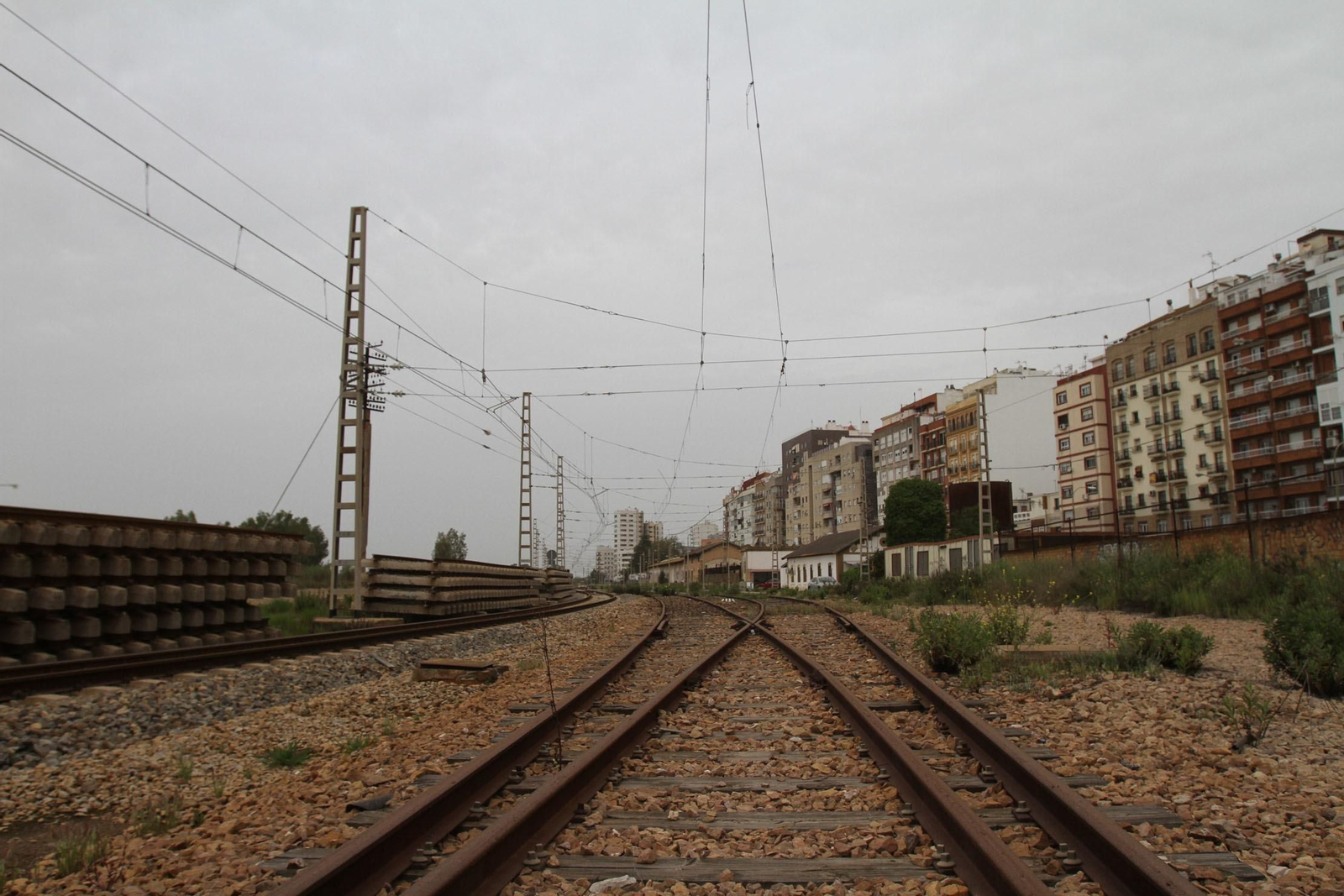 Los últimos preparativos de la estación de tren, en imágenes