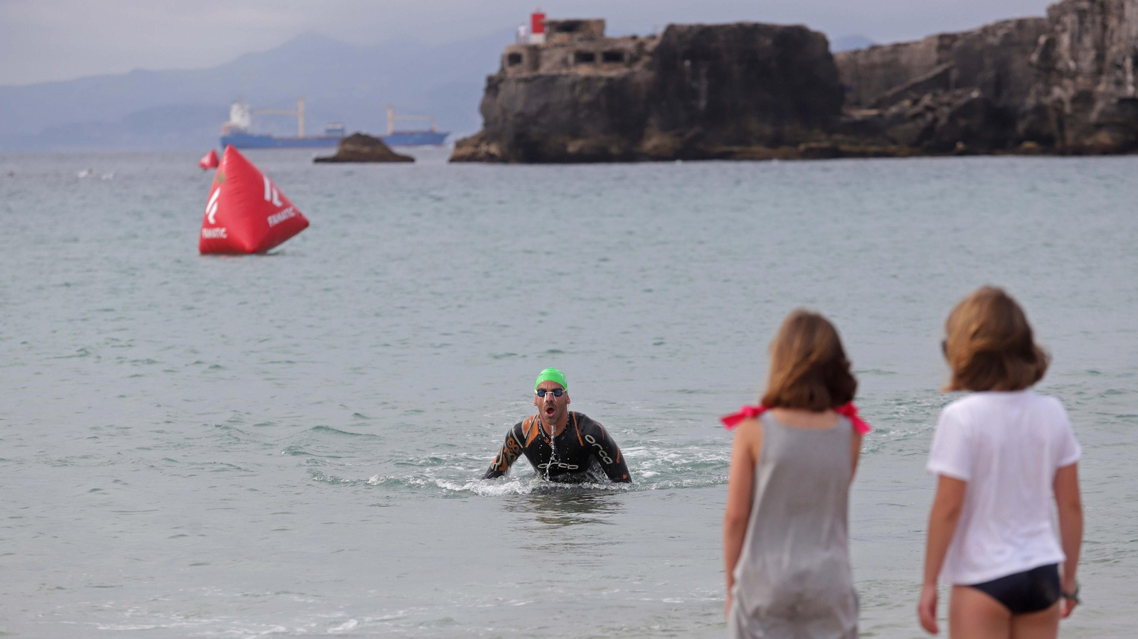 Fotos del I Triatlón Cros del Viento en Tarifa