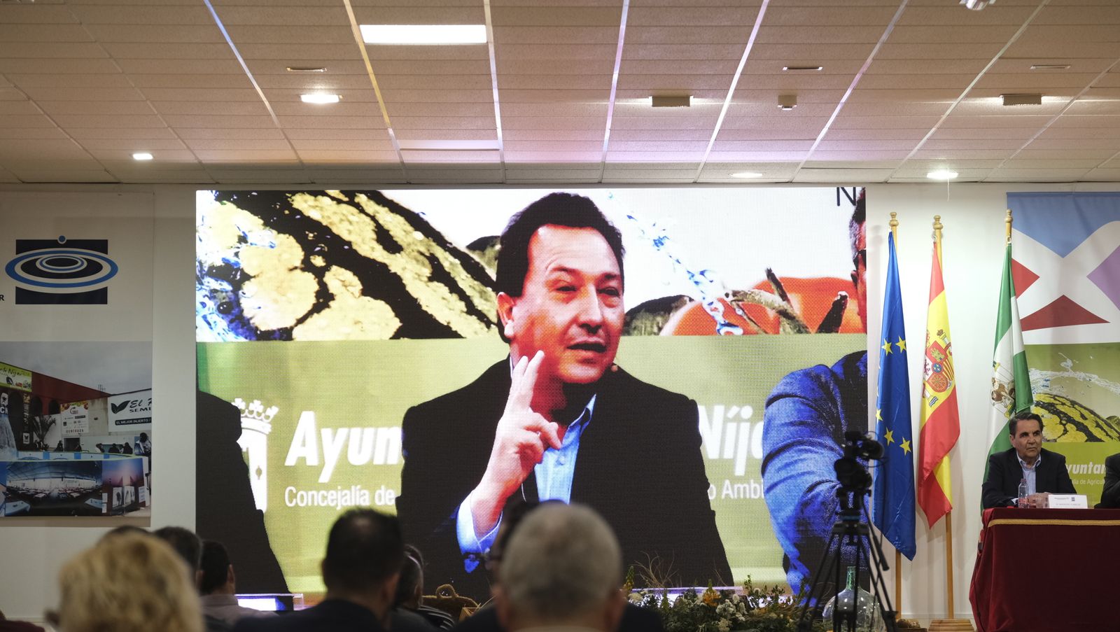Imágenes de las jornadas de la CUCN sobre el agua en la Expolevante de Níjar.