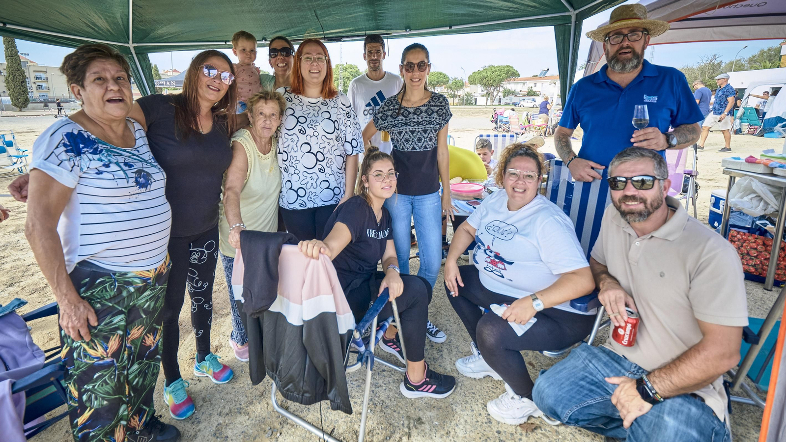 Concurso de paellas en Las Canteras.