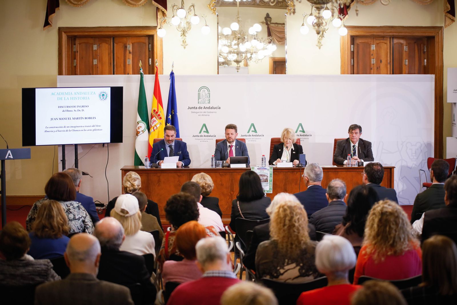 Juan Manuel Martín Robles ingresa como académico de Historia de Andalucía y te lo contamos en imágenes