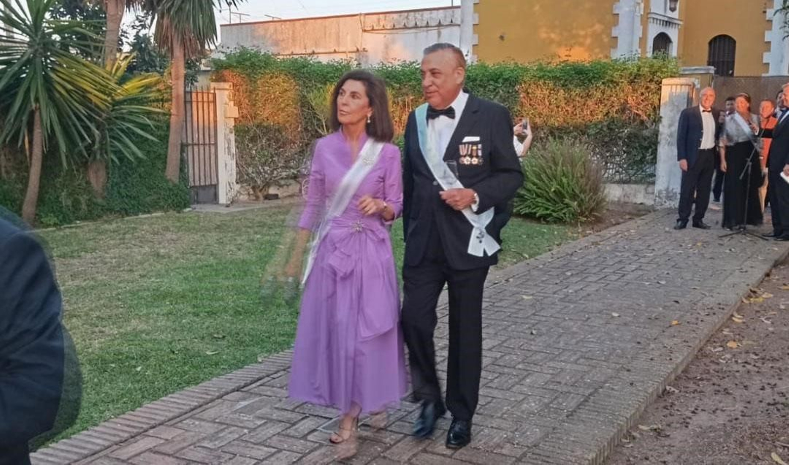 Aurora Silva y Jose Álvarez, durante su entrada. Aurora Silva y Jose Álvarez, durante su entrada.