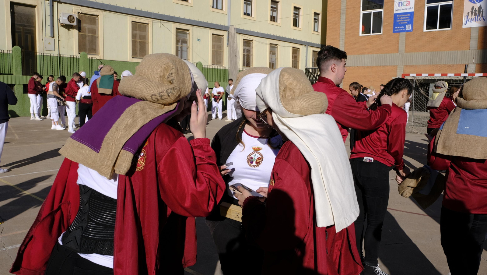Coronación desaría al viento en su estación de Penitencia