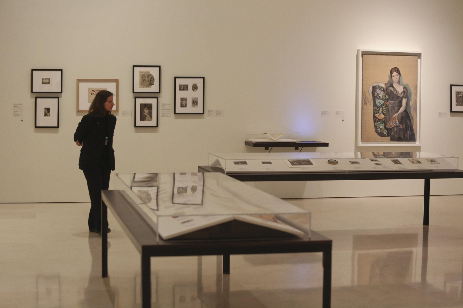 Las imágenes de la exposición 'Olga Picasso' en el Museo Picasso Málaga