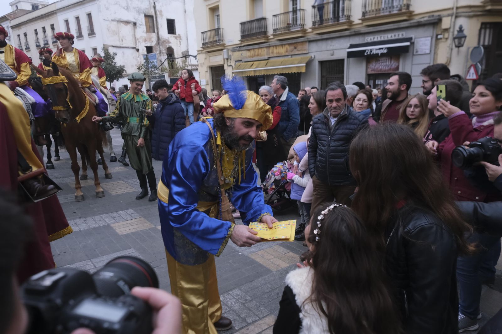 El Cartero Real de Córdoba recoge las ilusiones de los más pequeños, en imágenes