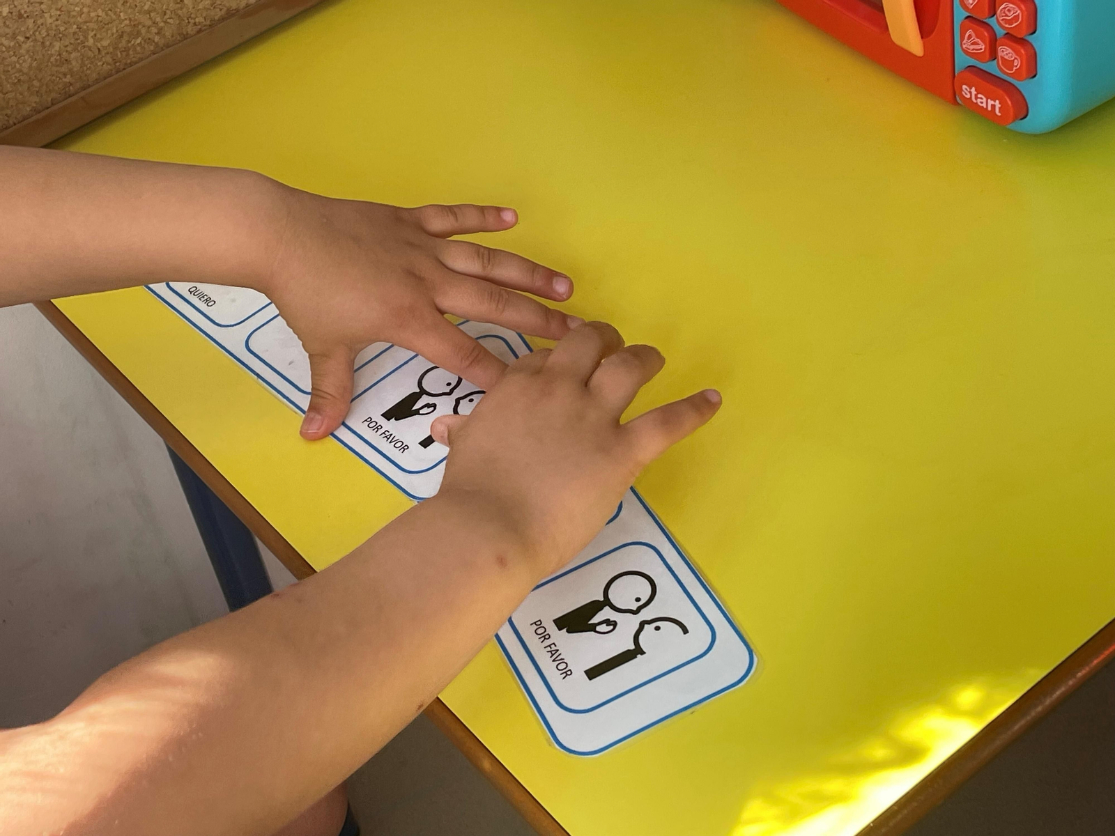 Un niño miembro de la asociación Autismo Cádiz.