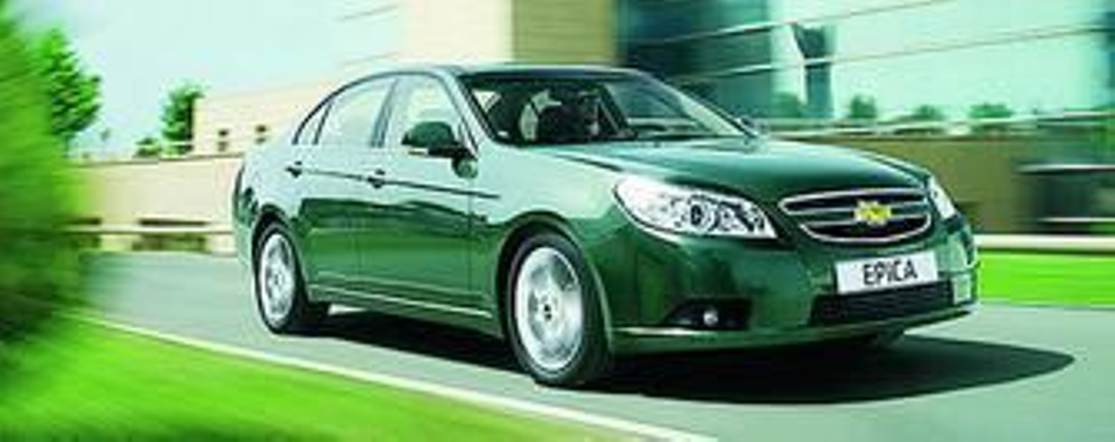 El Chevrolet Epica garantiza una imagen de amplitud para las familias.