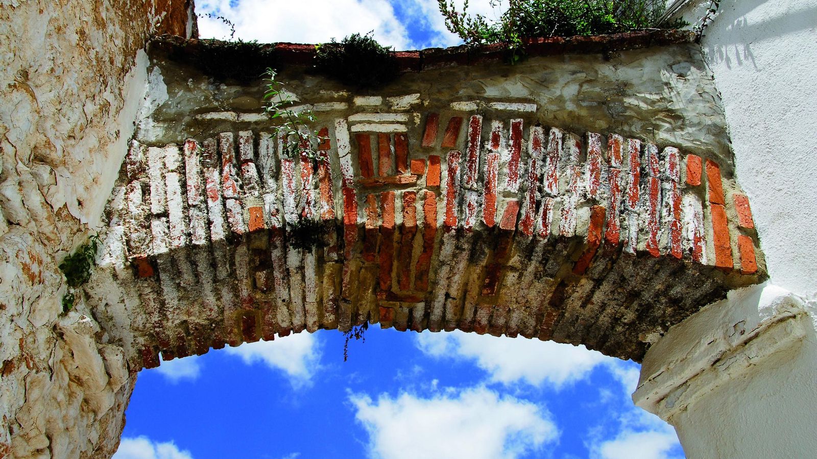 El arquillo, en Parauta.