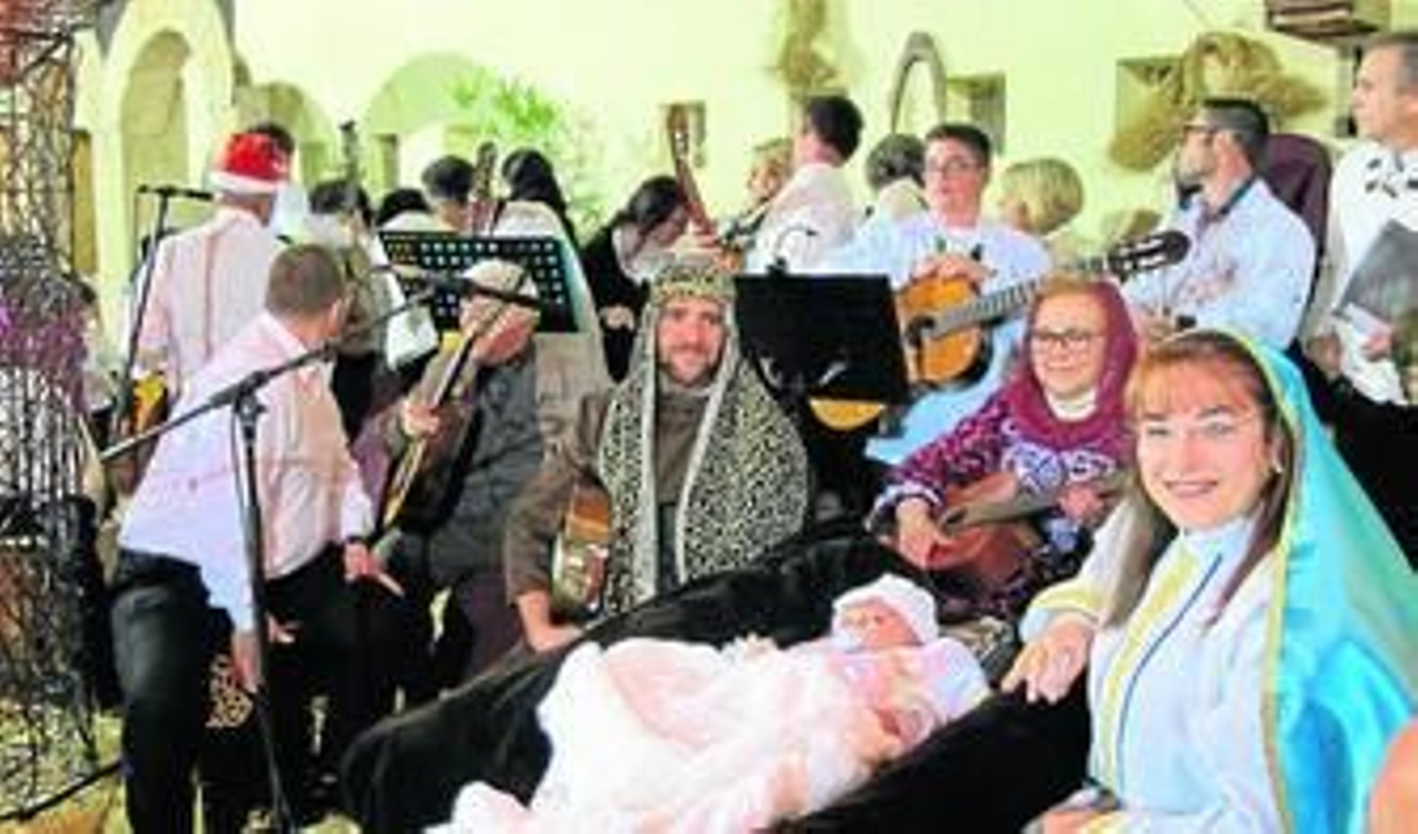 El realismo y el detallismo del Belén Viviente impregna a Cuevas