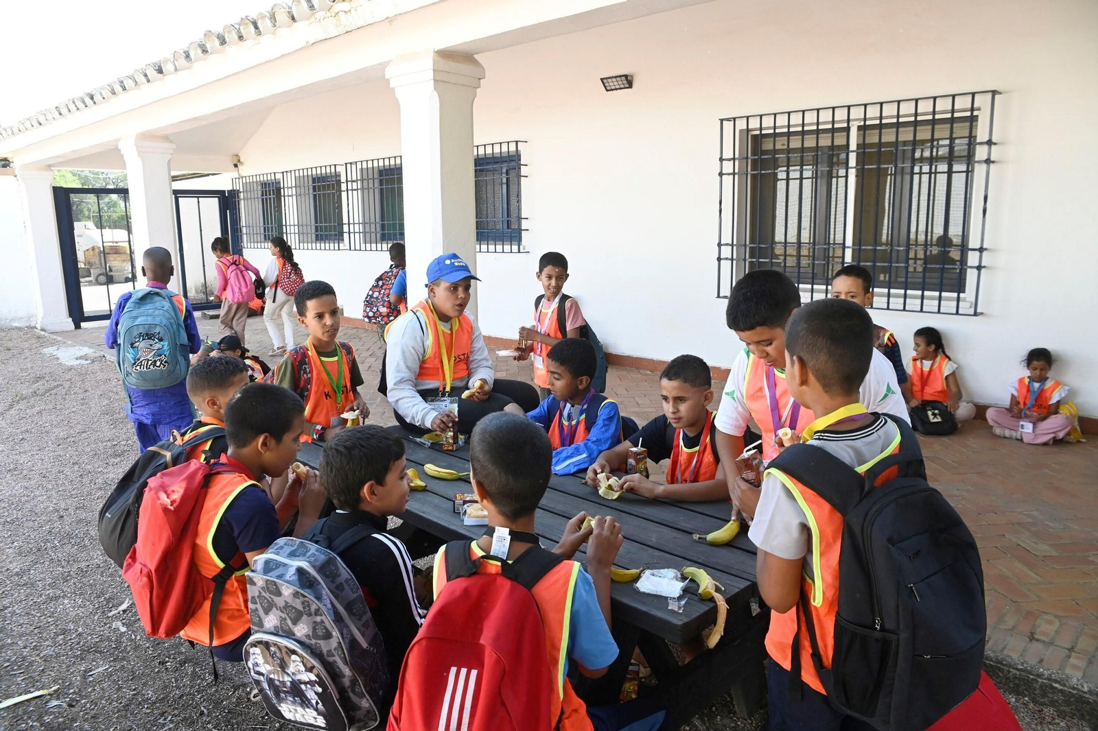La llegada de los niños saharauis a Córdoba, en imágenes