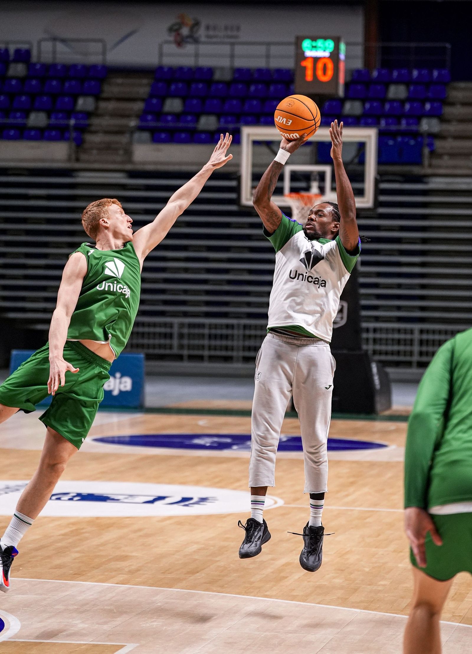 El Unicaja trabaja ya con el equipo al completo