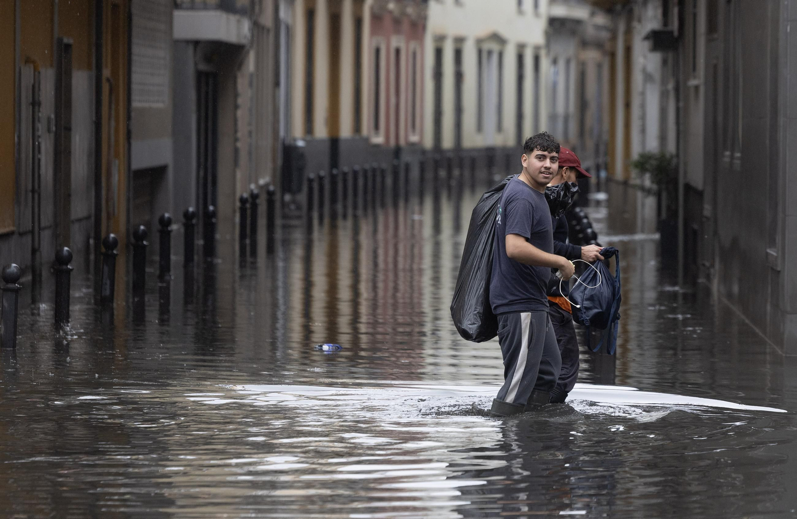 El centro de Sevilla anegado, todas las fotos.