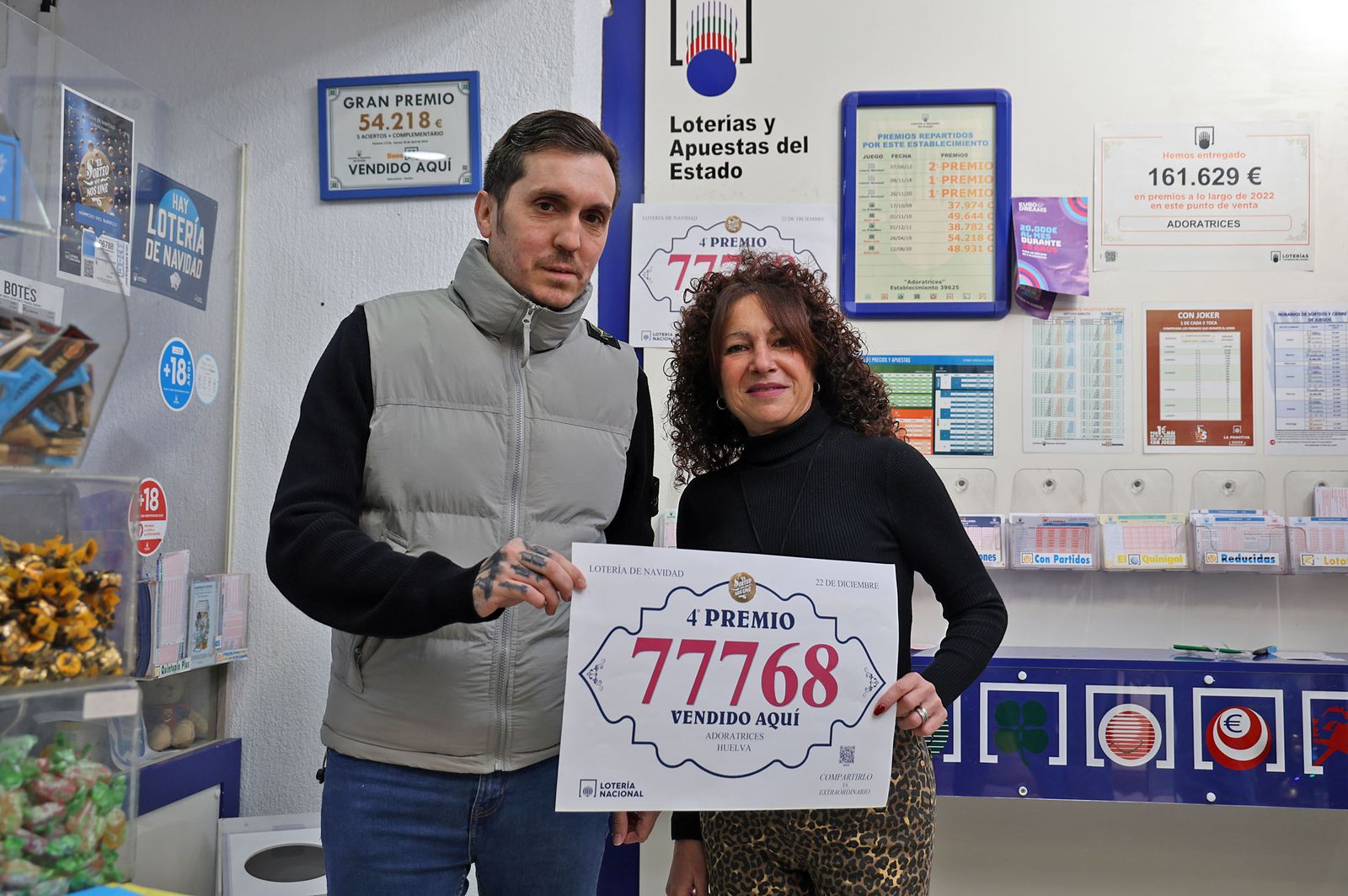 Imágenes de la celebración de los premios de la Lotería de Navidad en Huelva