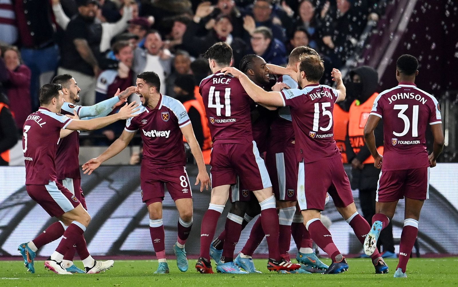 Las imágenes del West Ham - Sevilla