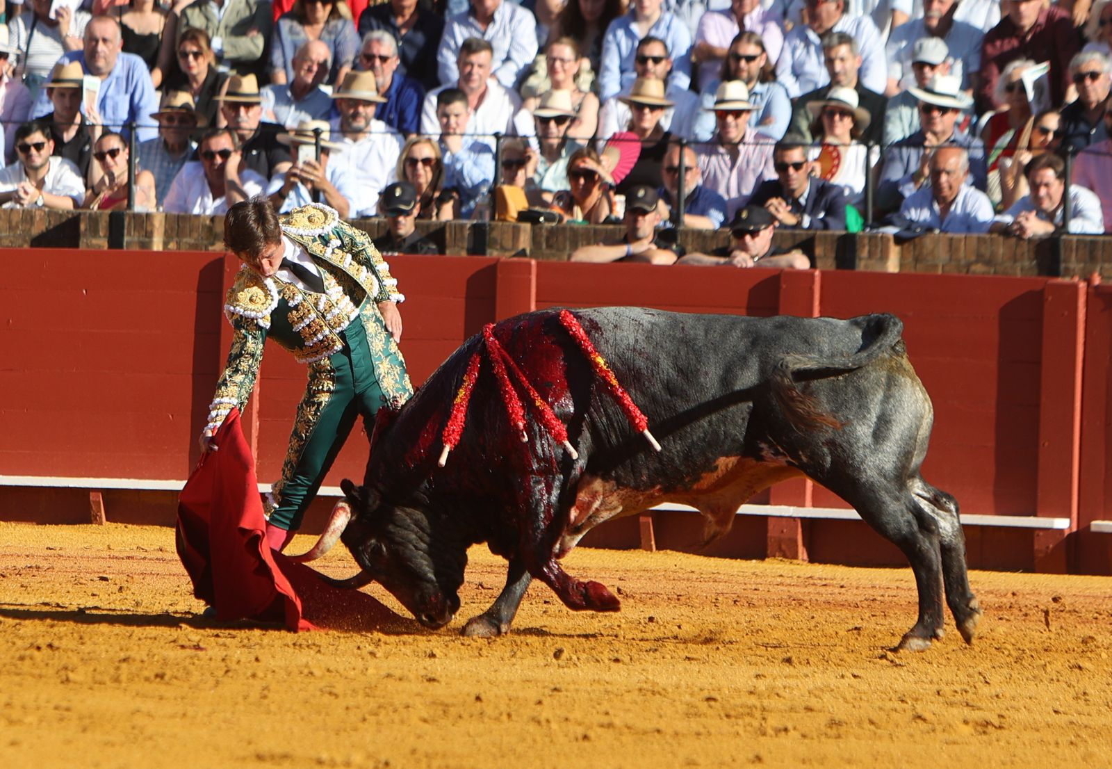 Toros en la Maestranza .Domingo