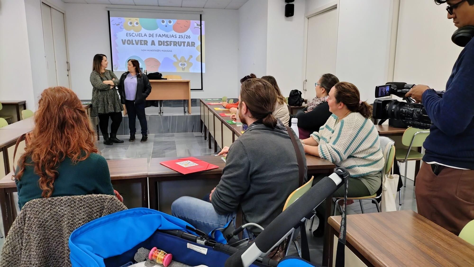 inauguración Escuela de familias Aracena 2025