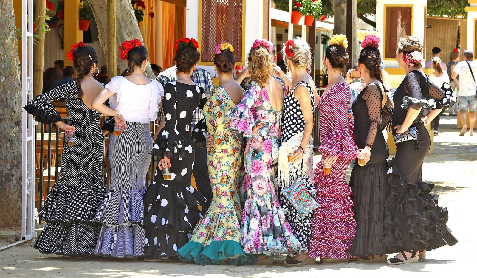 Imágenes del  alumbrado y ambiente en la Feria