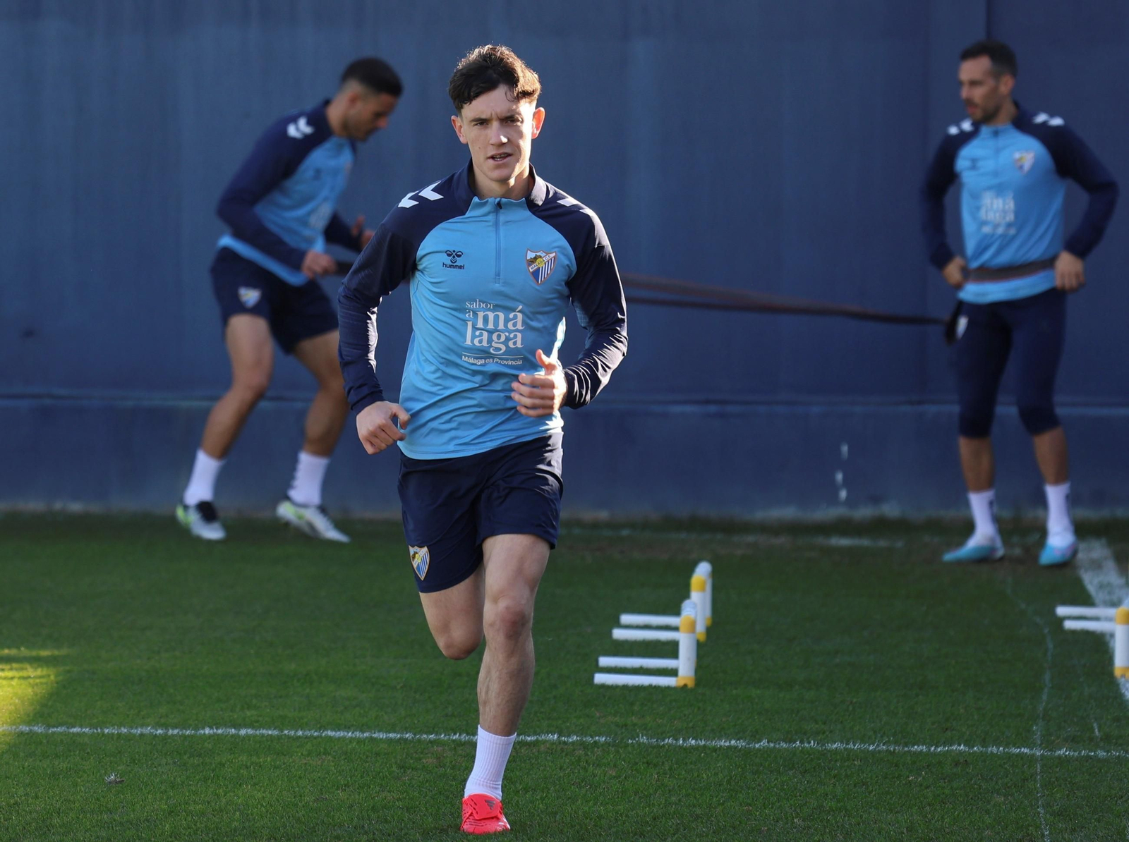 Larrubia y Luismi apuntan al Mirandés-Málaga CF