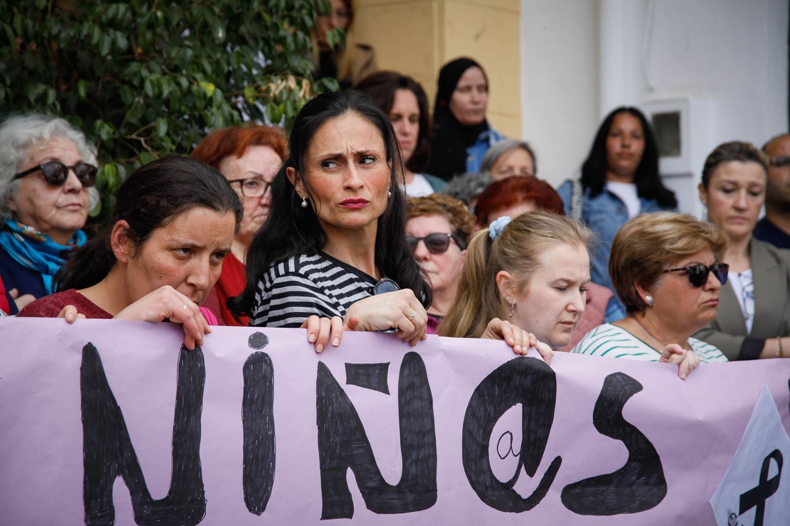 Minuto de silencio en Abla por el parricidio de Las Alcubillas de Alboloduy
