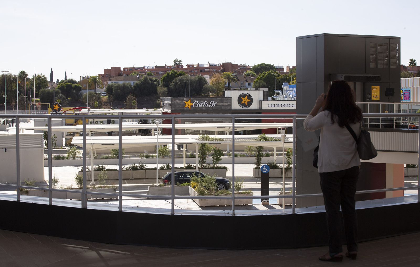 Las imágenes del espacio comercial Way Dos Hermanas