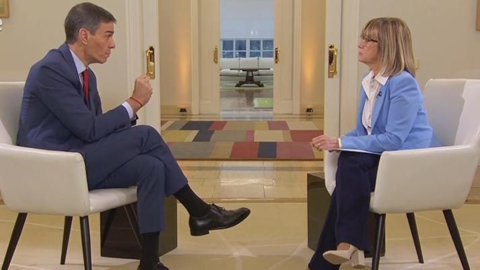 Pedro Sánchez entrevistado por Gemma Nierga el pasado martes.