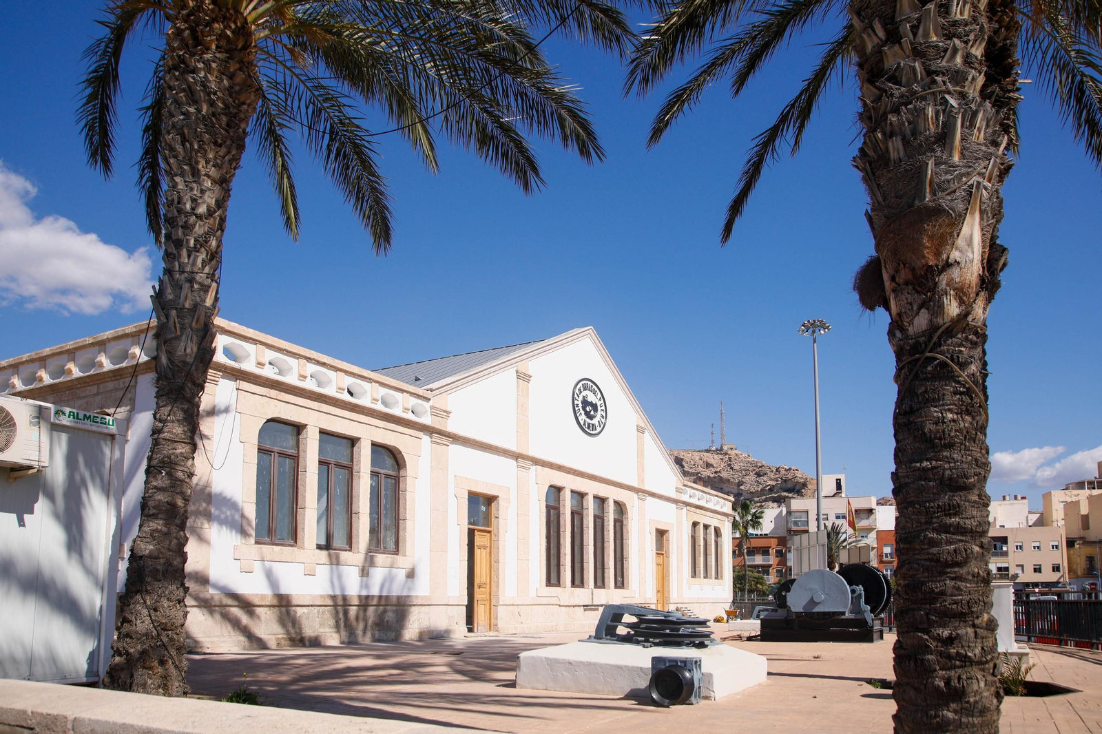 Las imágenes de la visita a la obras del Puerto de Almería