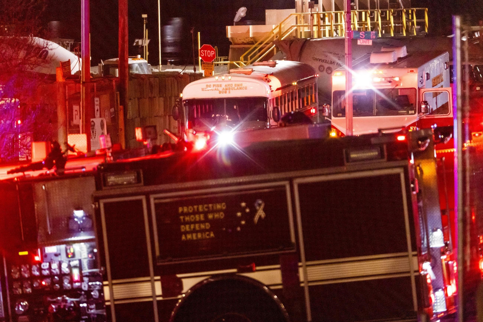 Las imágenes del accidente de avión en Washington