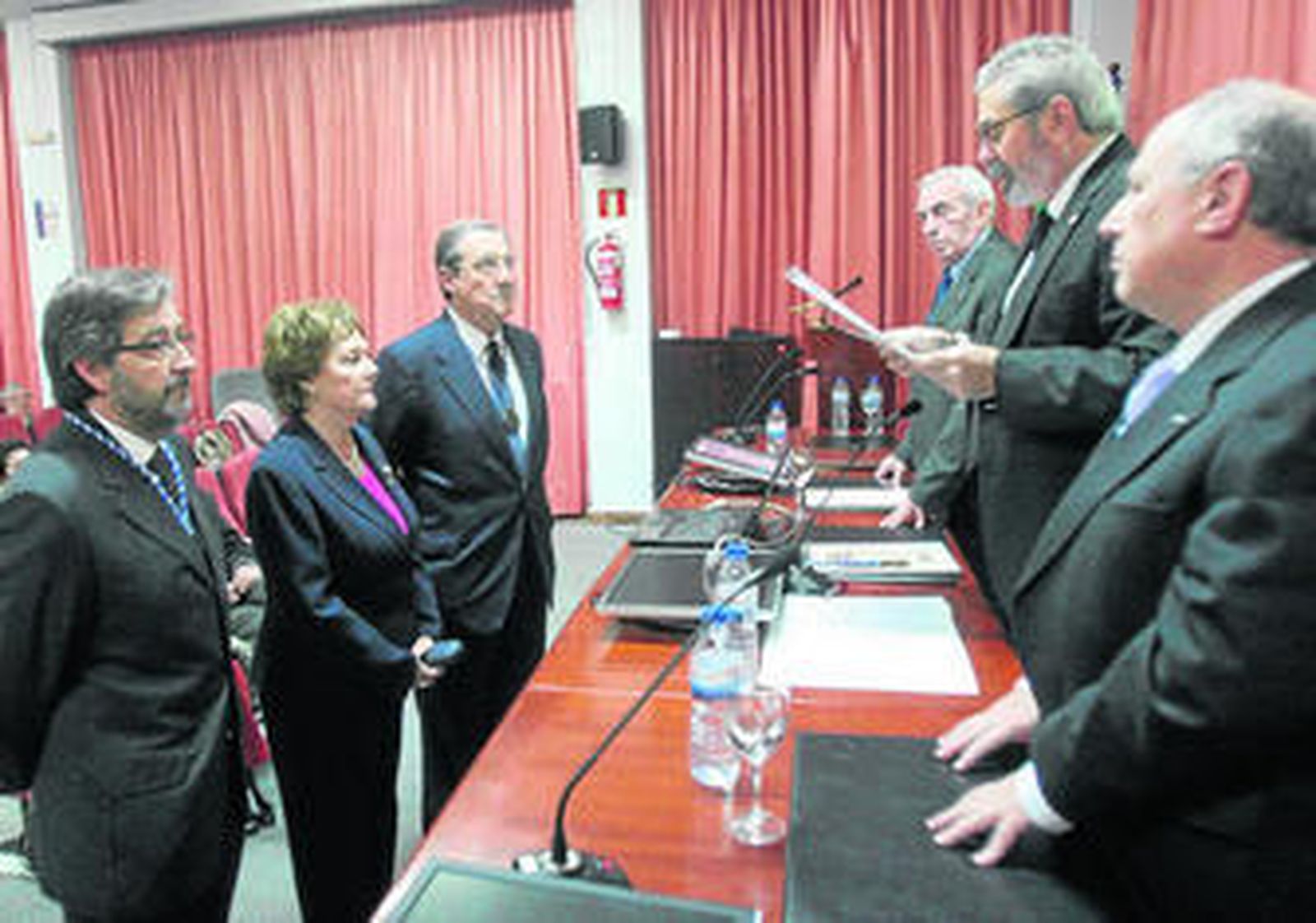 Carmen Ciria entra en la Academia