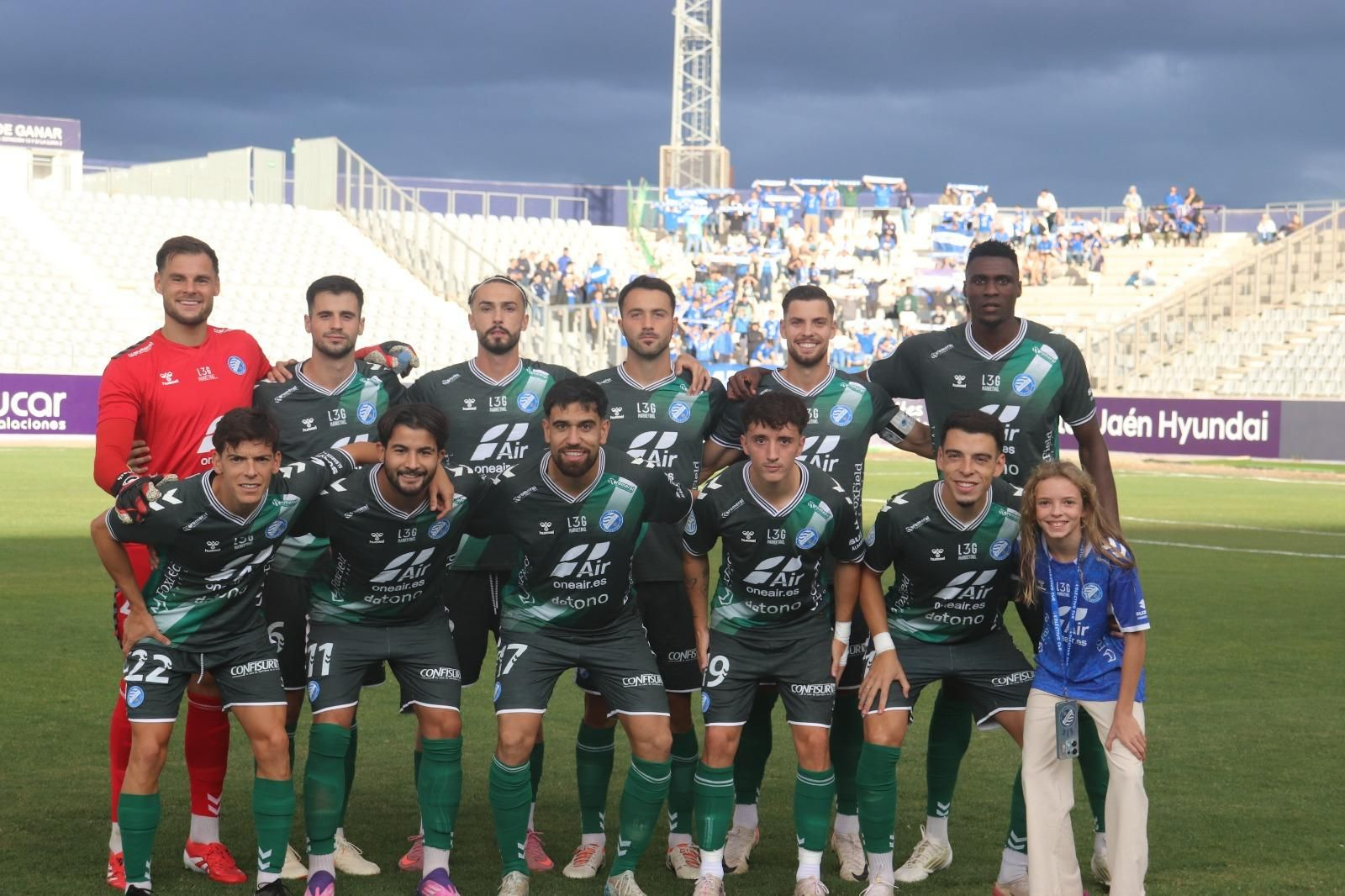 Alineación titular del Xerez DFC, con Florentin Bloch defendiendo la portería.