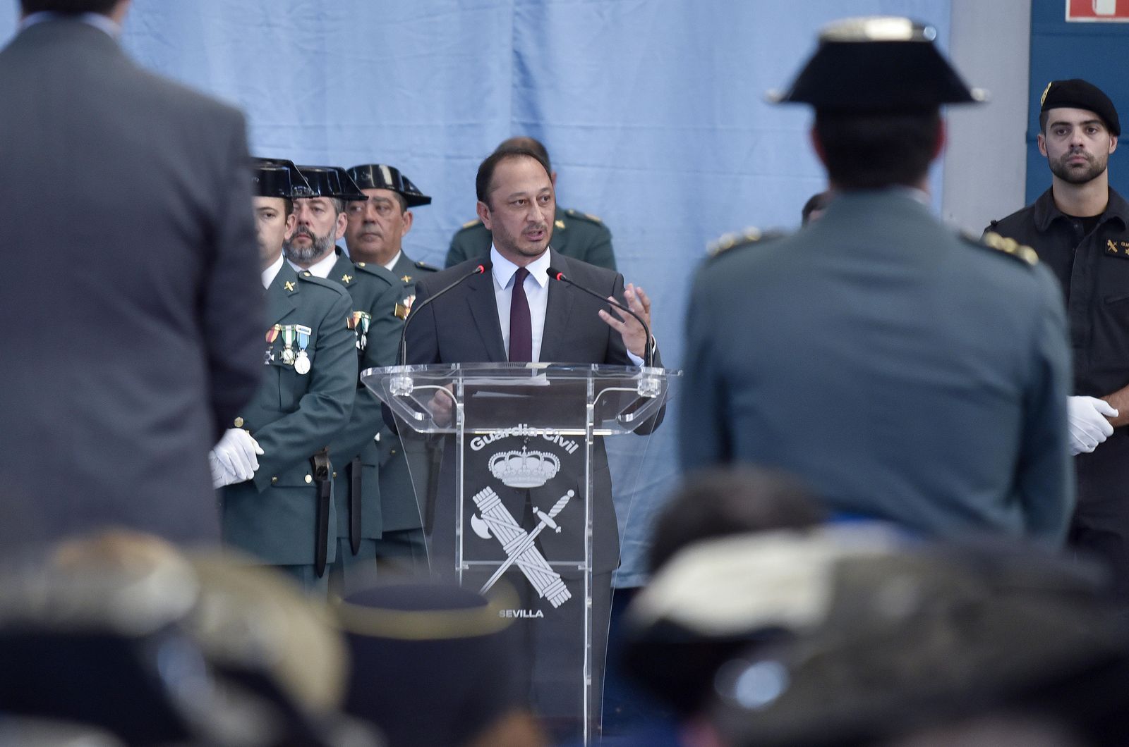 Imágenes de los actos por el Día del Pilar en Sevilla